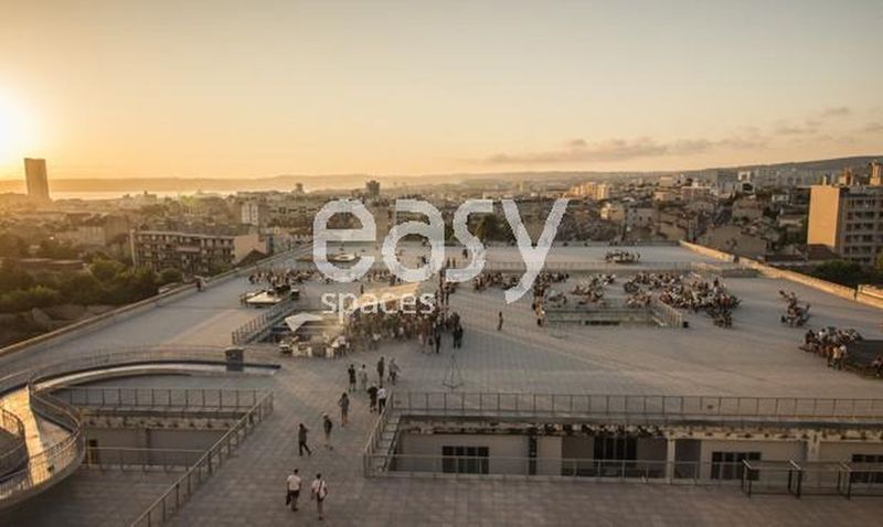 Underground-themed decorative set available for rent in FRANCE with number 13