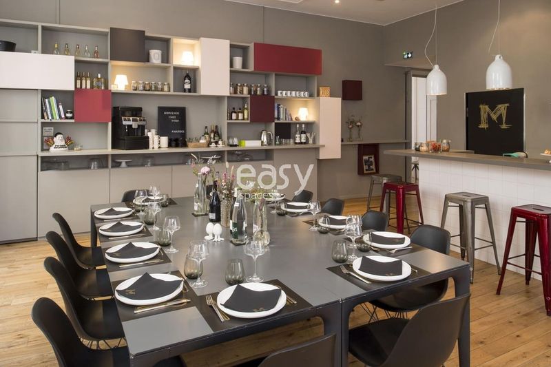 Renting a Suitable Space Specifically Designed for a Small Seminar in Lyon City