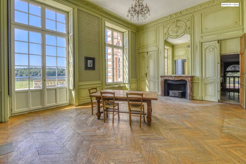 Shooting location of a typical castle situated in the Île-de-France region of FRANCE