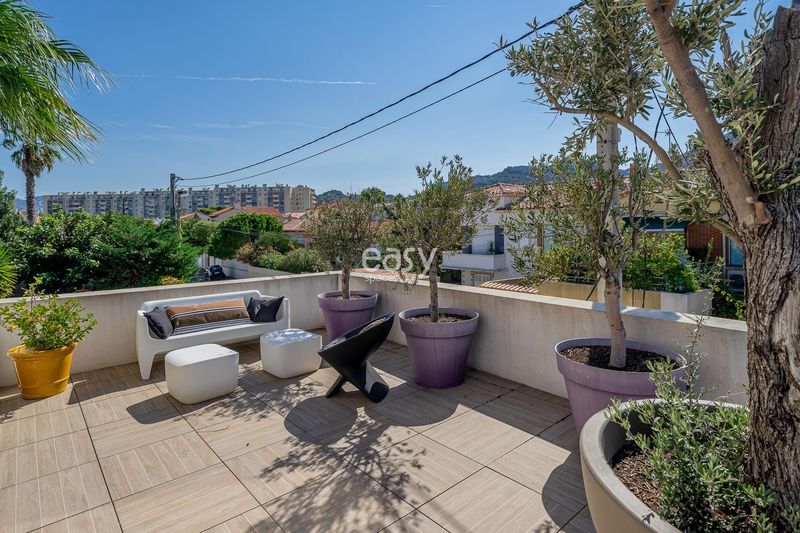 villa with balcony offering a panoramic urban view during a photo shoot in Marseille, FRANCE