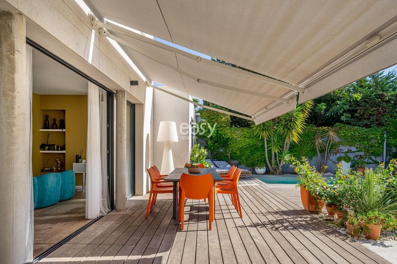 agency specializing in locations for photoshoots based in Marseille, FRANCE