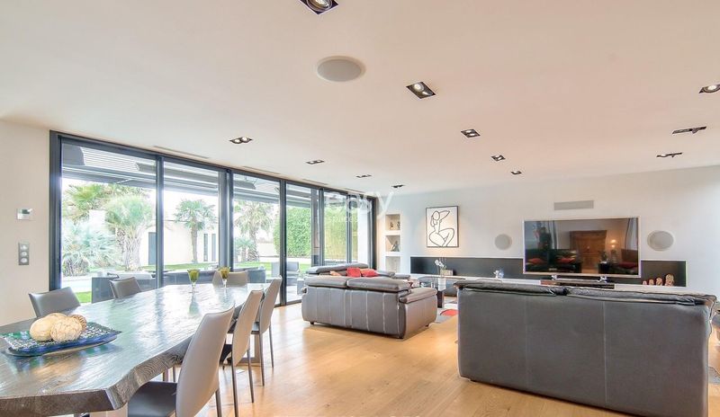 Location for shooting a short film in Toulouse, FRANCE