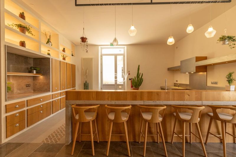 Event venue located in the picturesque and historic region of Vaucluse in FRANCE