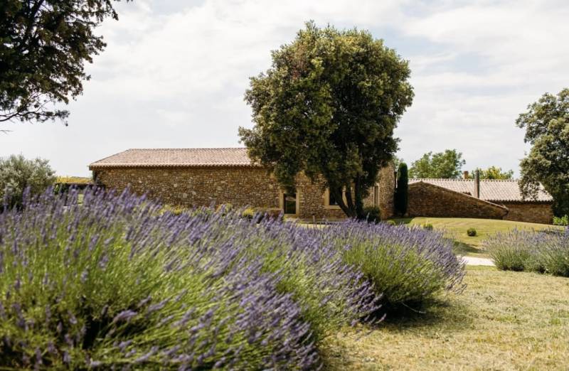 Rent a Stone House for a Photoshoot in the Provence-Alpes-Côte d'Azur Region of FRANCE
