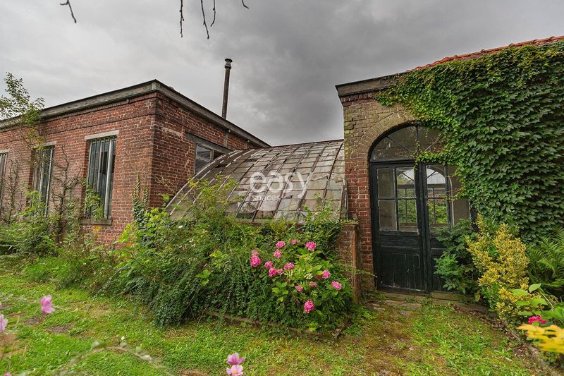 Unusual and Unique Photography Set Location for Incredible Photo Shoots in Lille, FRANCE