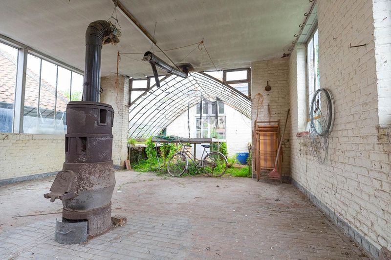 A unique and unusual photo production set decoration in Lille, FRANCE