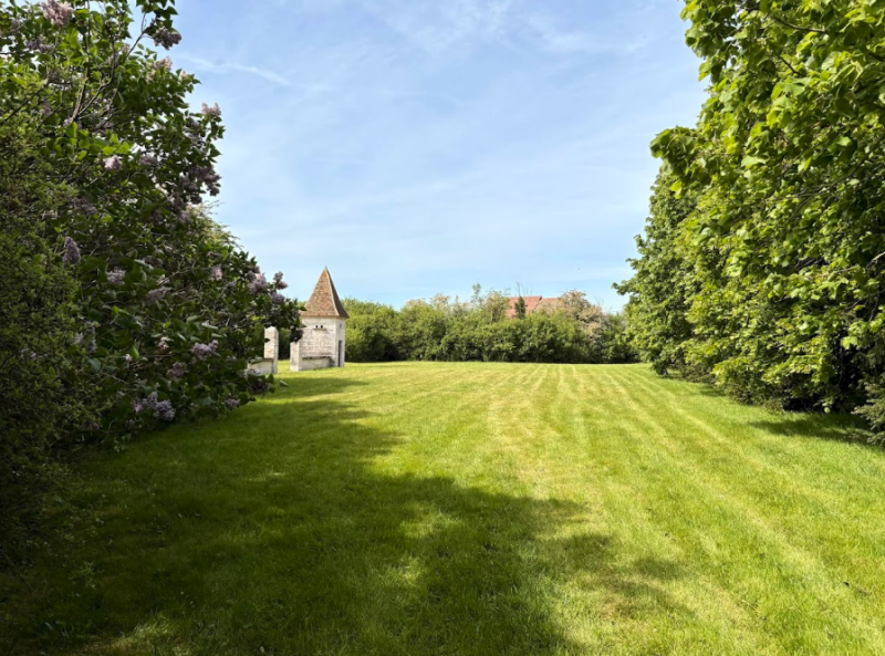 nature-based event venue in Paris