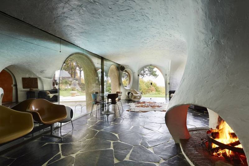 Rent an Uniquely Characteristic Villa for a Photoshoot in Paris, FRANCE