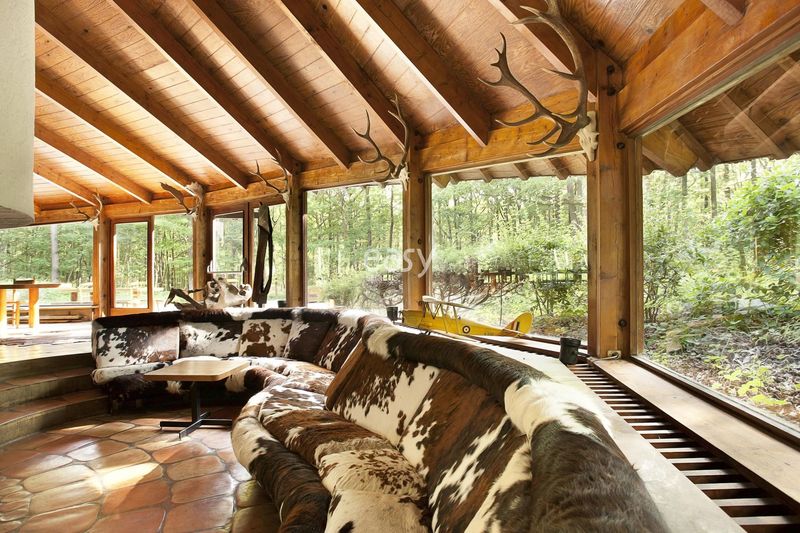 photo management services available across the city of Paris