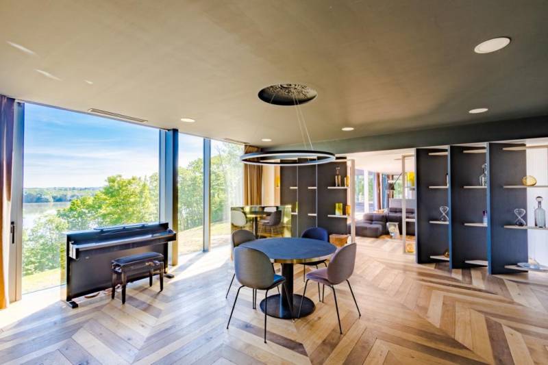 Photography shooting location available for rent in Nantes, FRANCE