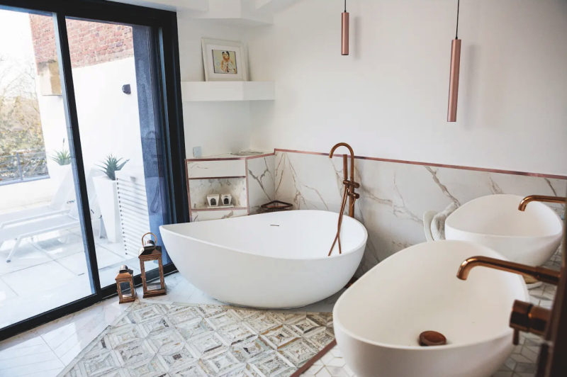 Beautiful spacious bathroom perfectly suited for filming in Paris, France