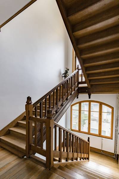 Haussmann-style location in Paris, France available for film shooting and professional productions