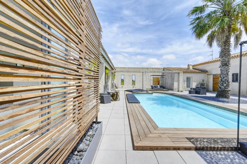 Villa rental with private swimming pool in the Camargue region of FRANCE specifically for professional photo shoots and filming purposes