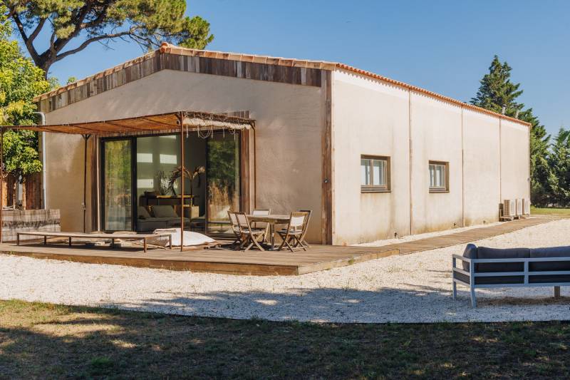 rental location for a professional photoshoot in the Camargue region of FRANCE