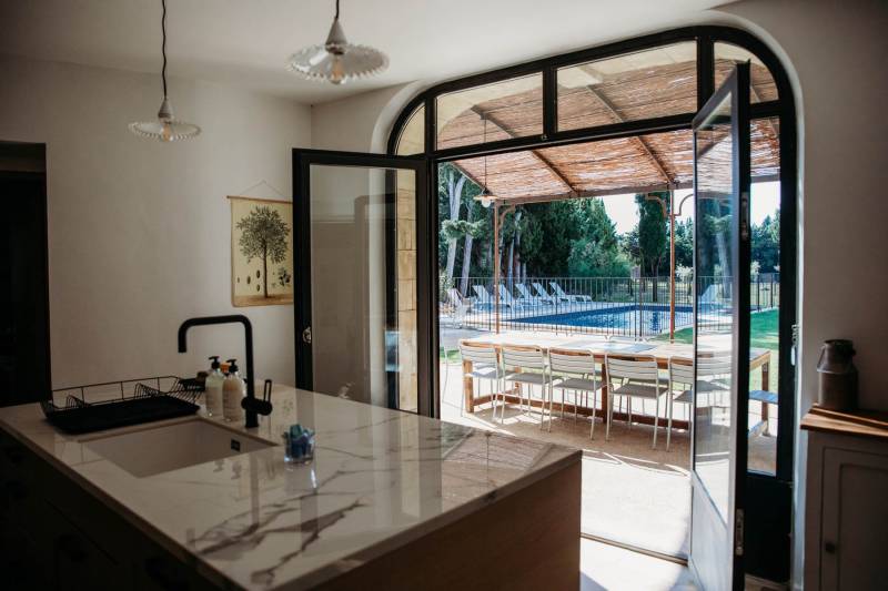 Decoration setting specifically designed for a photo shoot styled in the beautiful region of Provence, FRANCE