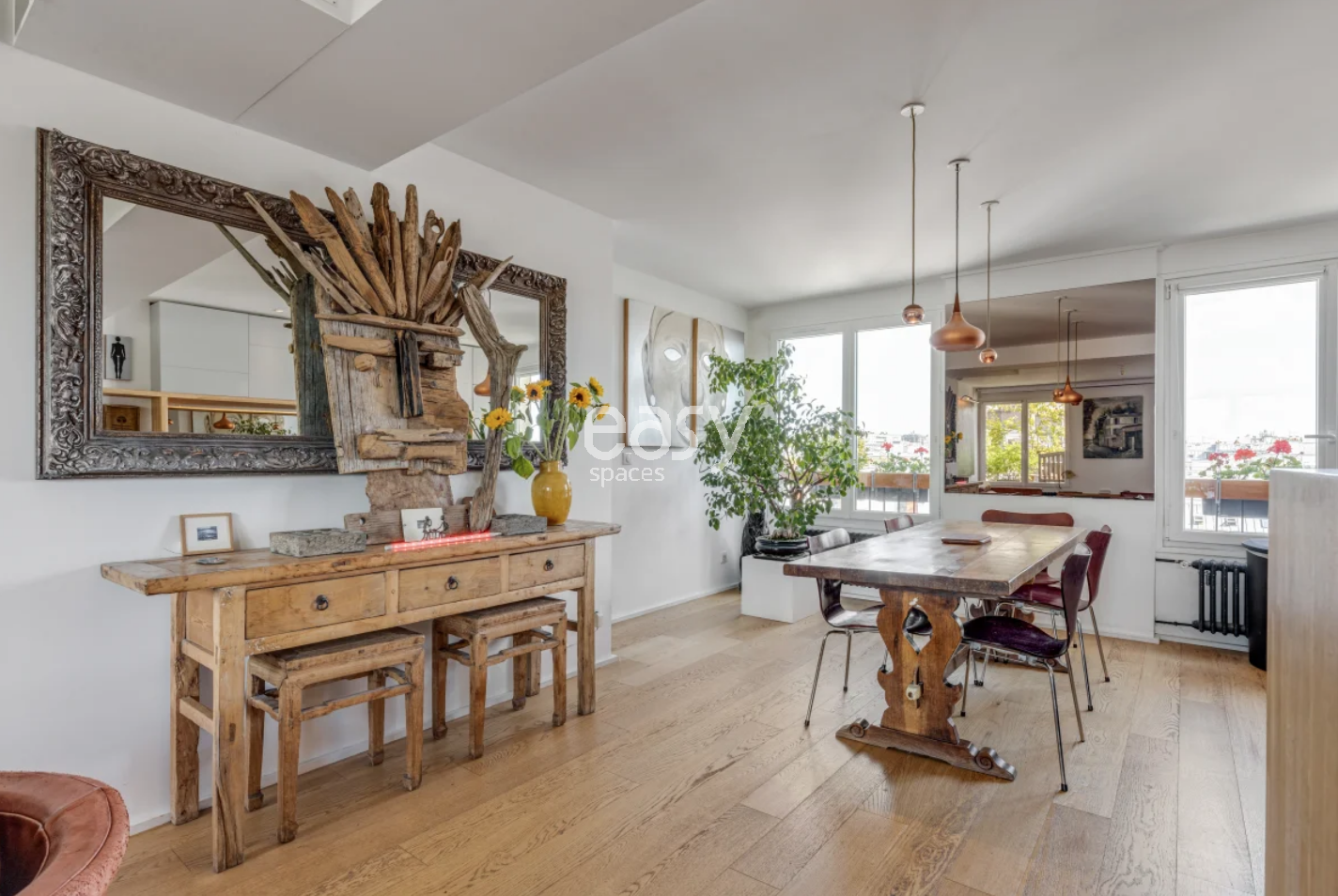 Unusual and Unique Photoshoot Location in Paris, FRANCE