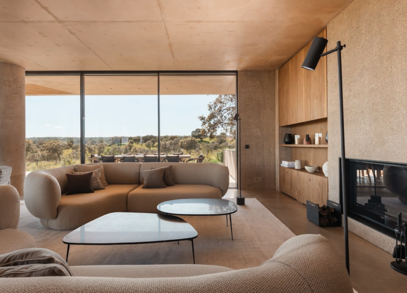 rent a modern villa in Portugal for a photo shoot