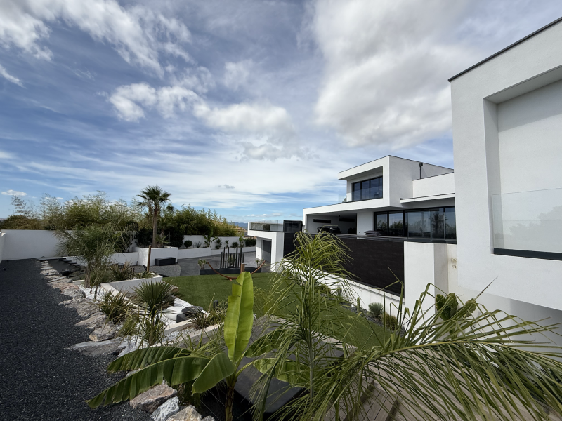 Modern house available for filming rental located in Bezier, FRANCE