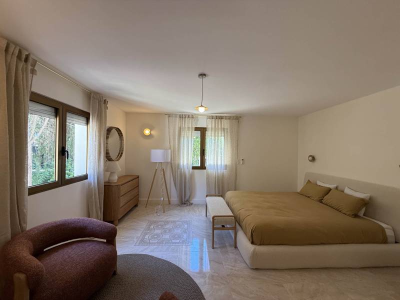 Private house for rent in FRANCE specifically designed and ideal for professional shooting in 06