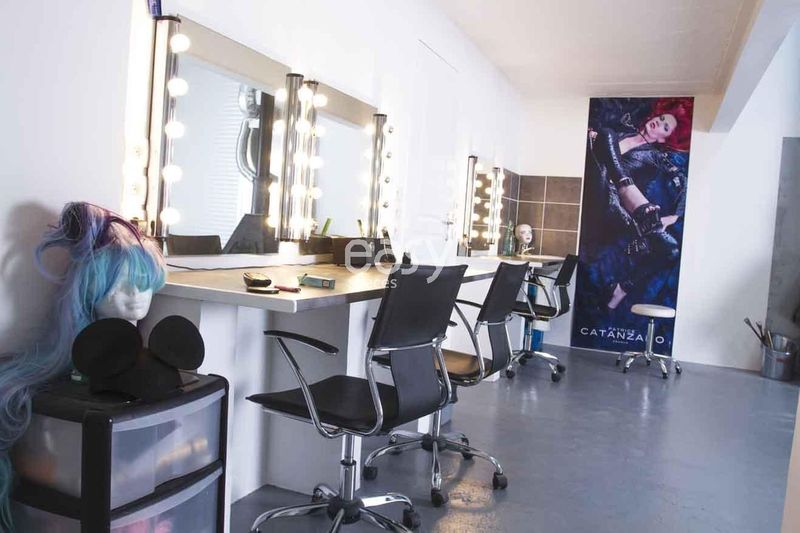 suggesting an appropriate and suitable location for filming a movie in Montpellier