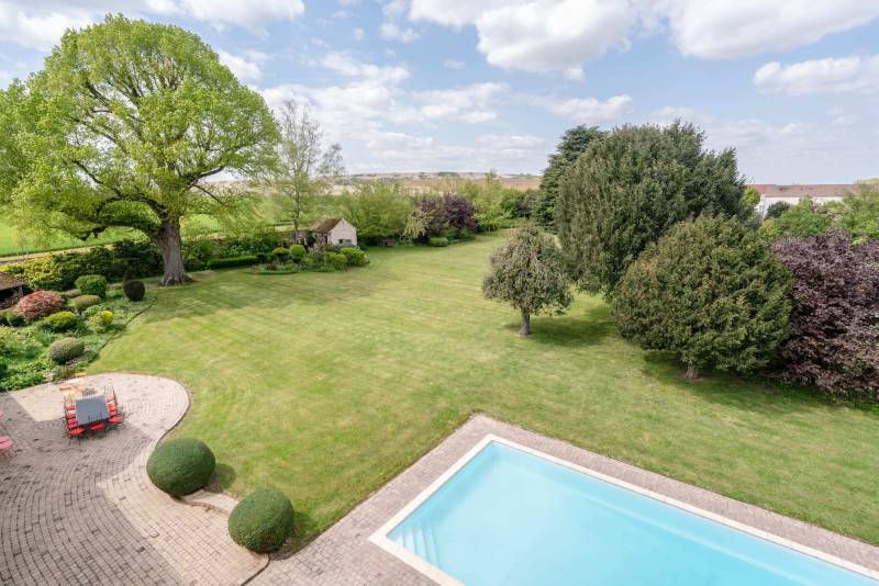 Unusual and unique event venue located in the heart of Paris, FRANCE