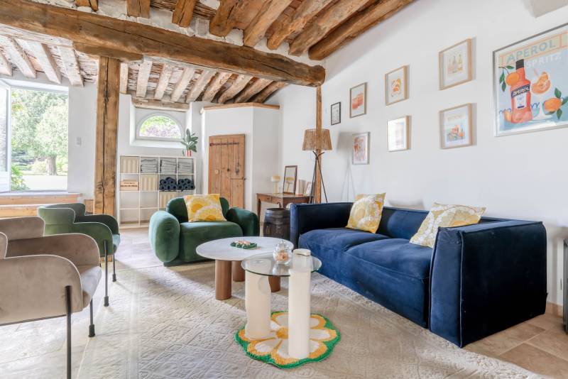 Picturesque and Bucolic Setting Available for Rent as a Photoshoot Location in Paris, France