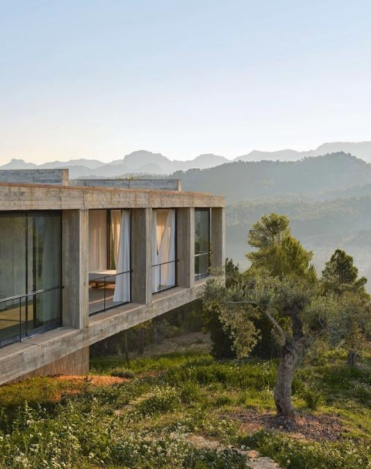 rent an architect-designed house for a photoshoot in Spain