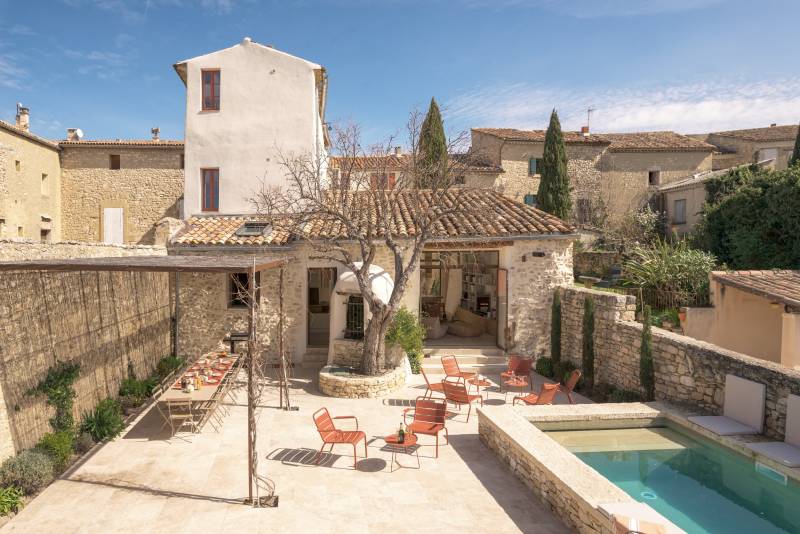 Location site for photo shoot in the Luberon region of FRANCE