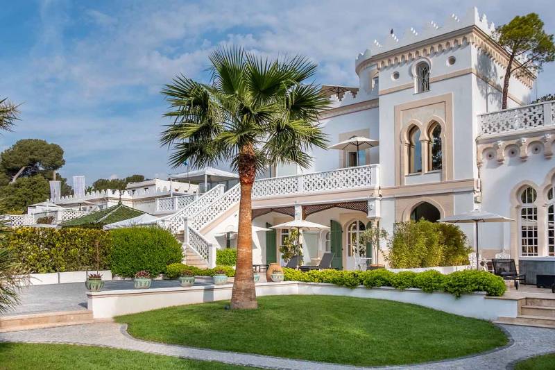 Beautiful Belle Époque Villa Available for Rent for Film Shootings, Photography Sessions, and Event Hosting Near Saint Tropez