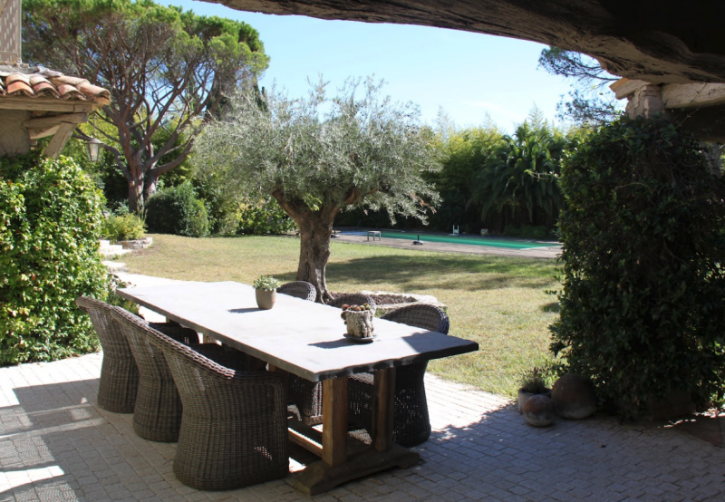 Provençal farmhouse for rent for photo shoots in Provence