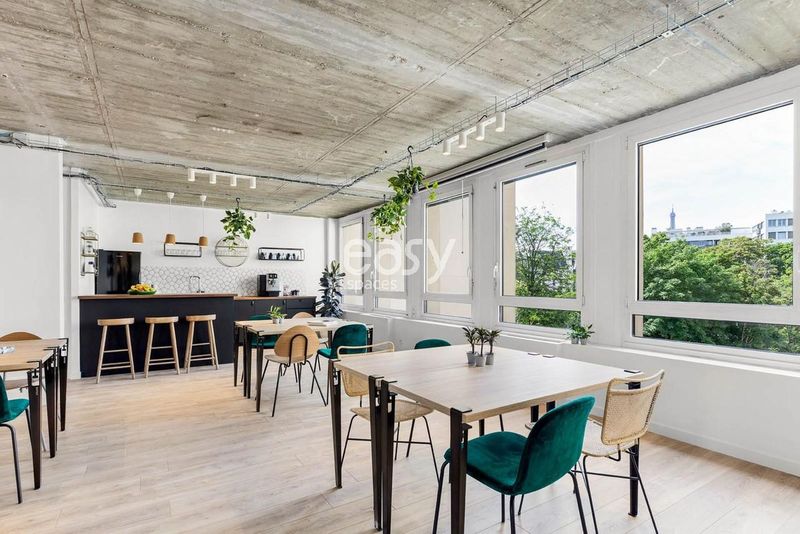 rent a venue for a corporate seminar in Paris 75 FRANCE with ideal facilities and location