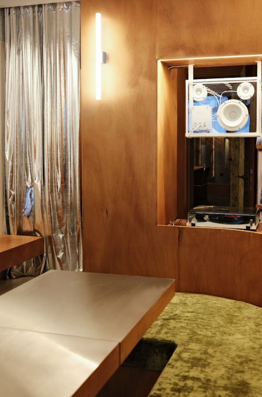 set design for a photoshoot in Paris