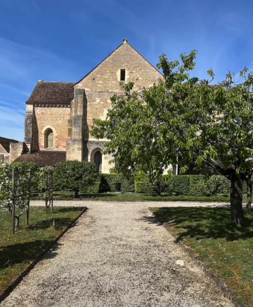 renting a historical location for filming