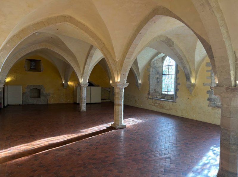 atypical shooting location france