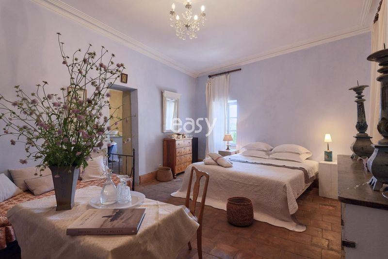 photo production agency specialized in high-quality services located in the Gard region