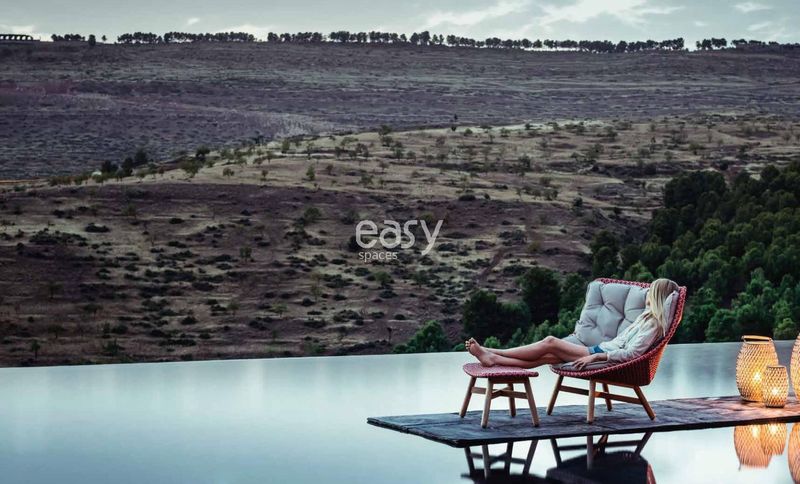 the most beautiful and picturesque places you can visit in Marrakech