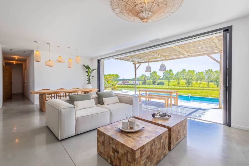 shooting location with style inspired by iiza in FRANCE