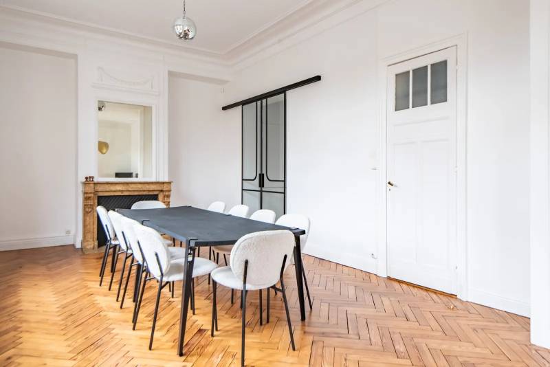 Proposal for a Photo Shoot Location in FRANCE with Detailed Options and Suggestions