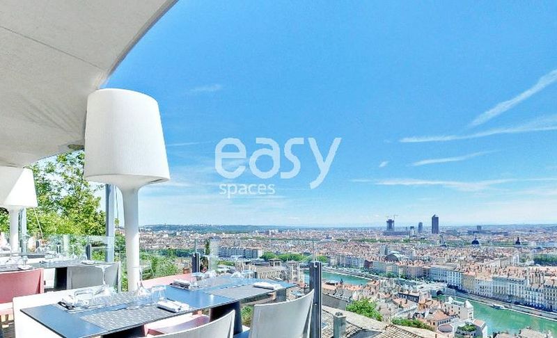 a location offering a stunning panoramic view that is ideal for professional photo production in Lyon, Rhône-Alpes