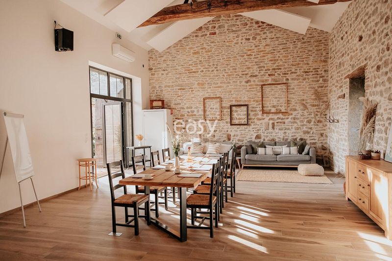 room available for rent for event in Lyon, FRANCE