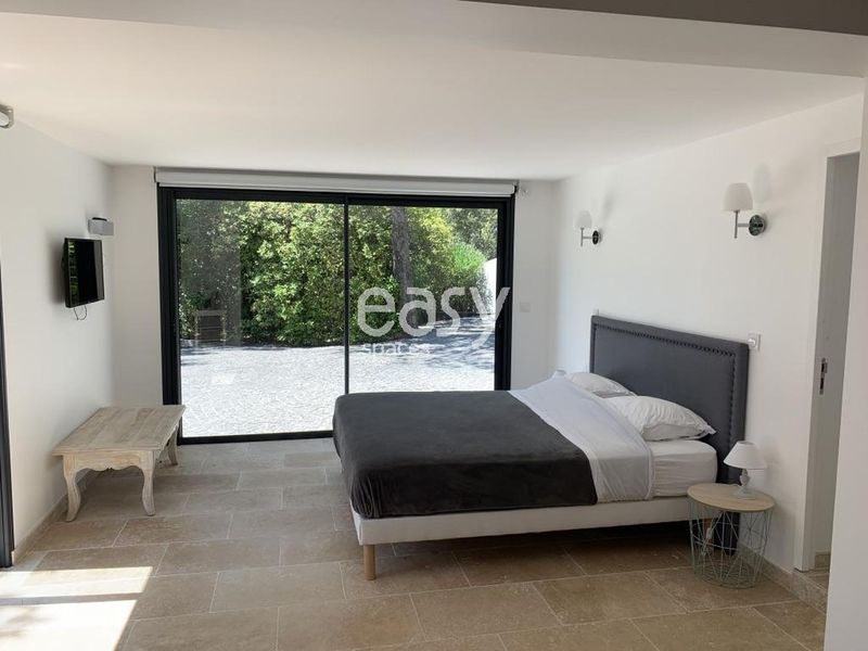 Private villa available for rent specifically designed for professional photo shoots and filming sessions