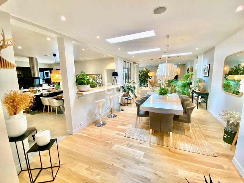 Filming Location in Paris, France, One of the Most Iconic Cities in the World Known for Its Rich Culture and History