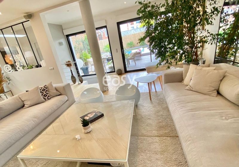 Unusual and Unique Event Venue Location in Paris, France