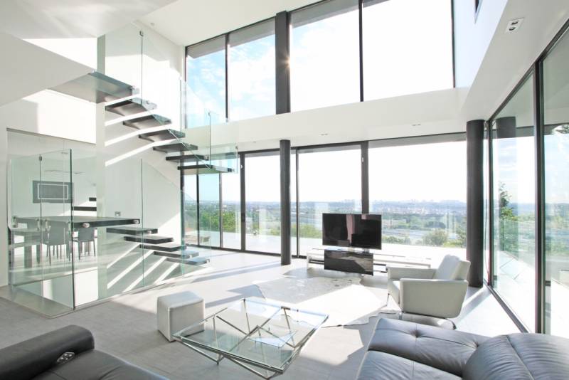 Modern house available for rent in Lyon, FRANCE, ideal for professional photo shoots and creative projects