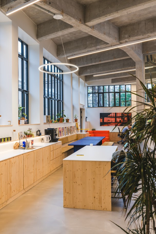 Renting an unusual space in Lyon for filming