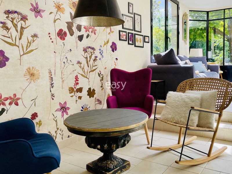 Renting Your House for Filming Purposes in FRANCE