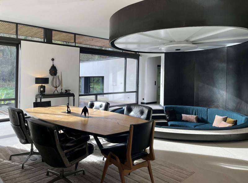 Rent a contemporary house for photo shoots and film shoots in the Île-de-France region