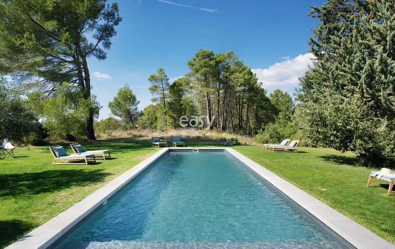 Agency specializing in scouting locations dedicated specifically to photographic productions in FRANCE