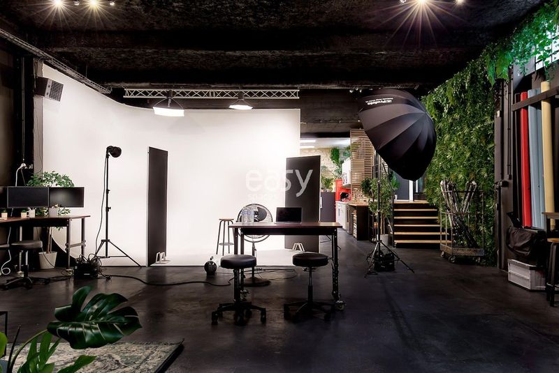 place designated for vehicle launch in Paris, FRANCE with suitable arrangements