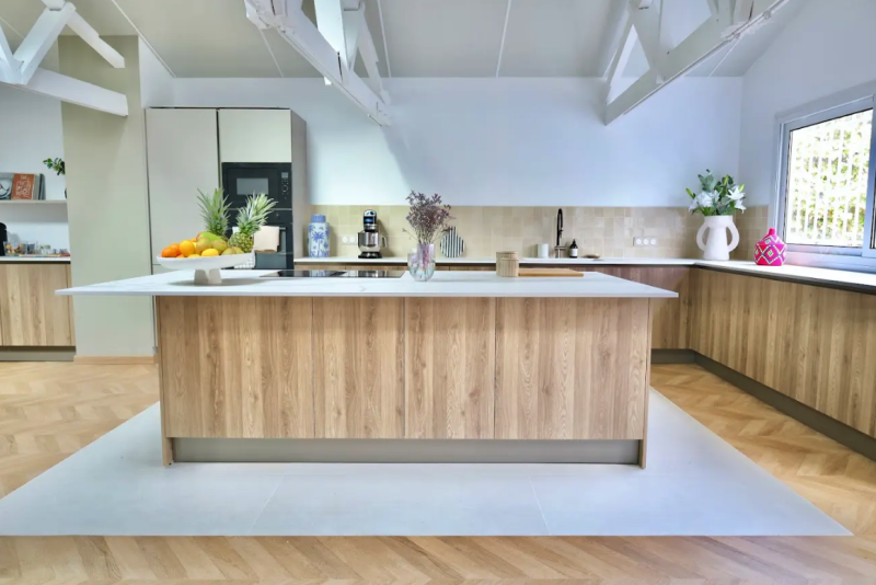 kitchen available for rent in Paris, France for professional photo shoot sessions